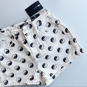 ✨NEW Fashion Nova | Yin Yang Graphic Print High Waisted Denim Jean Shorts